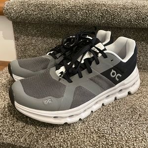 On Cloud Cloudrunner shoes women 8.5